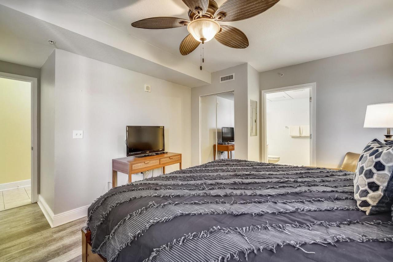 Emerald Beach #1227 By Book That Condo Panama City Beach Buitenkant foto