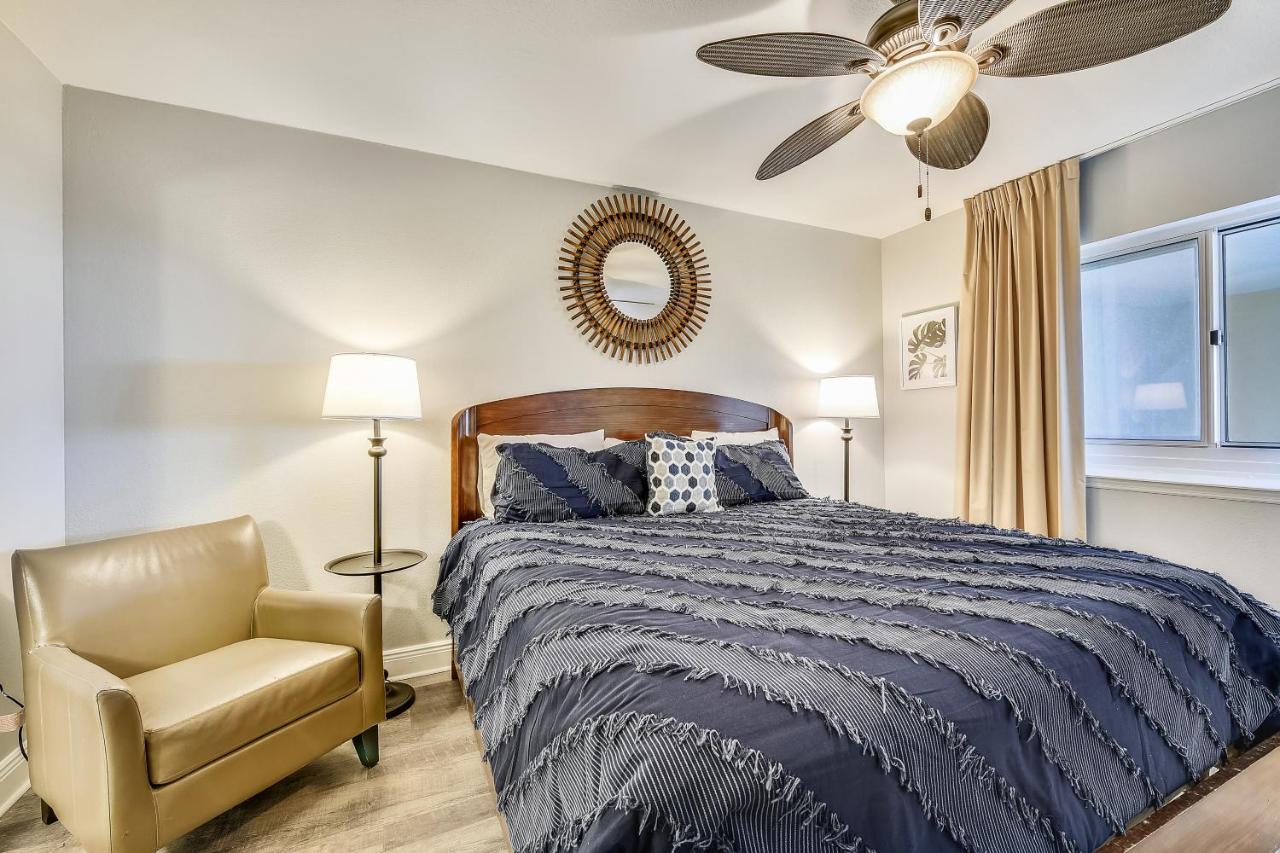 Emerald Beach #1227 By Book That Condo Panama City Beach Buitenkant foto