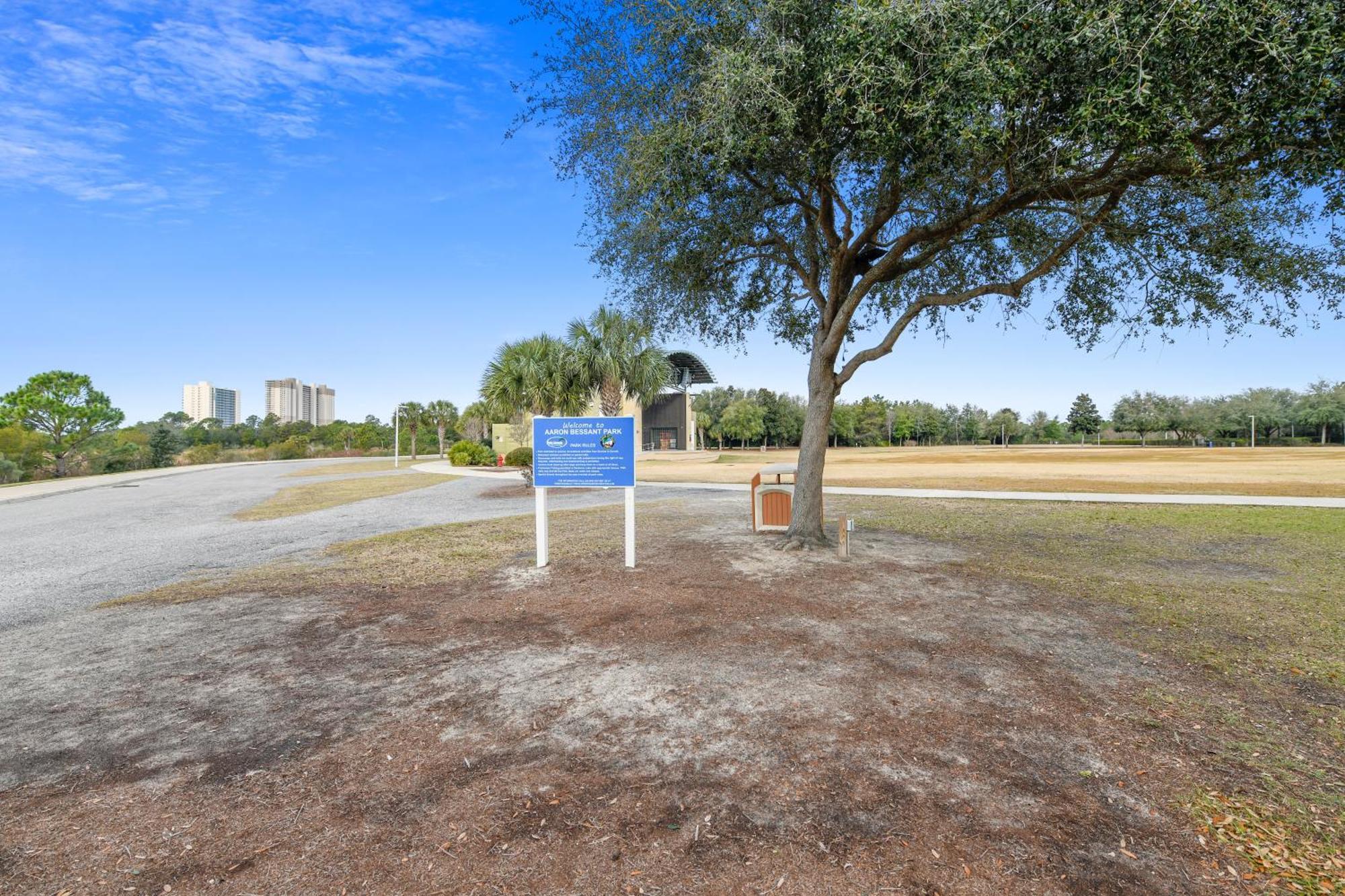Emerald Beach #1227 By Book That Condo Panama City Beach Buitenkant foto